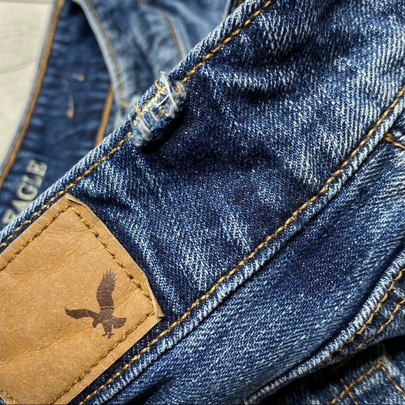 AMERICAN EAGLE Distressed Jean Shorts - Picture 5 of 7
